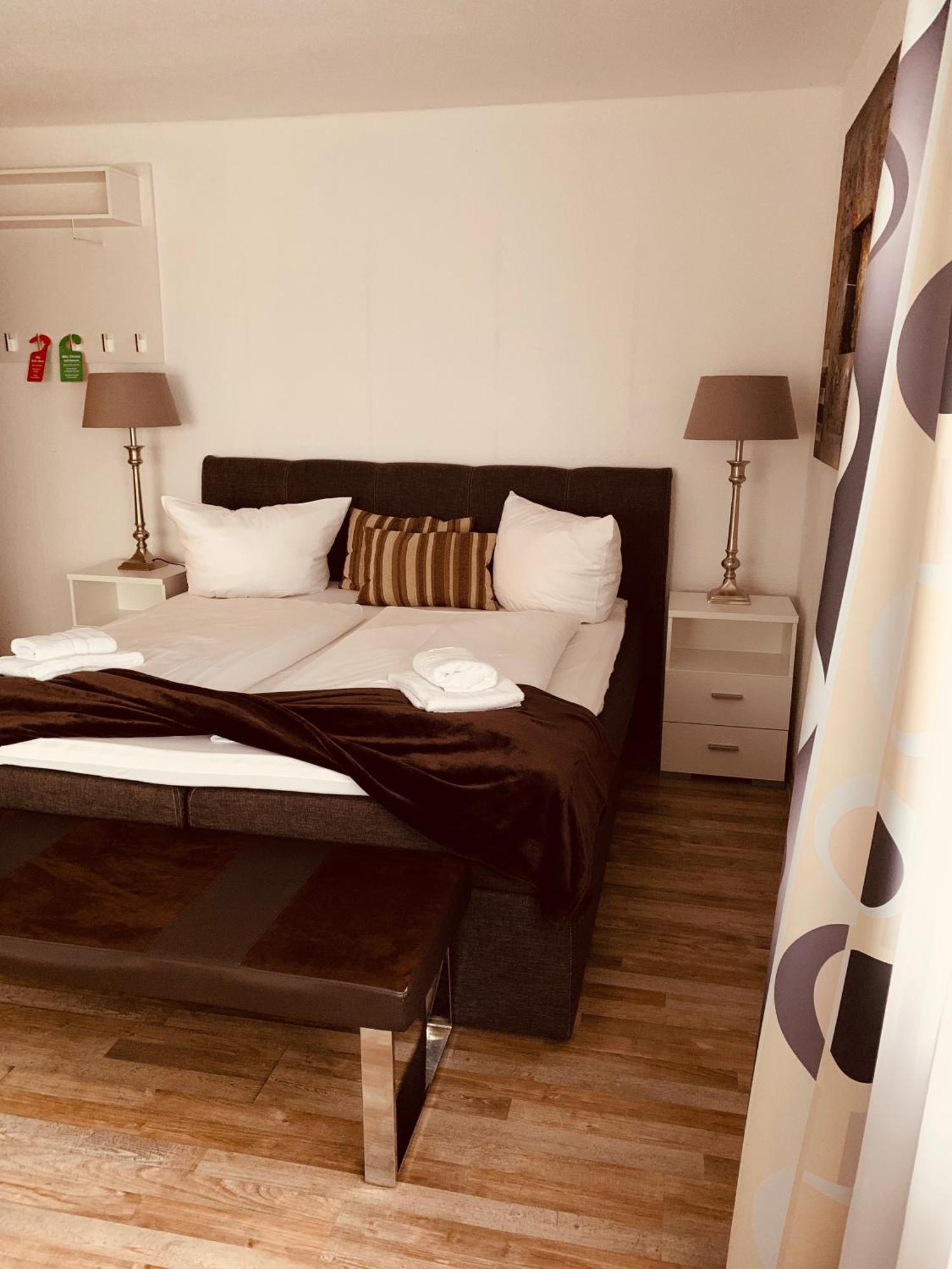 Ummen Hotel&Restaurant Barssel  객실 사진
