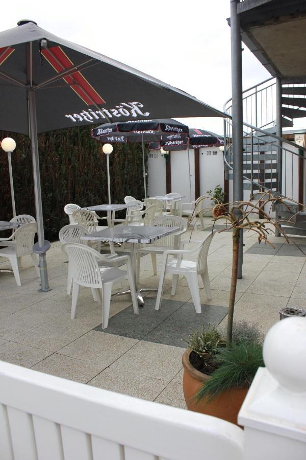 Ummen Hotel&Restaurant Barssel  외부 사진