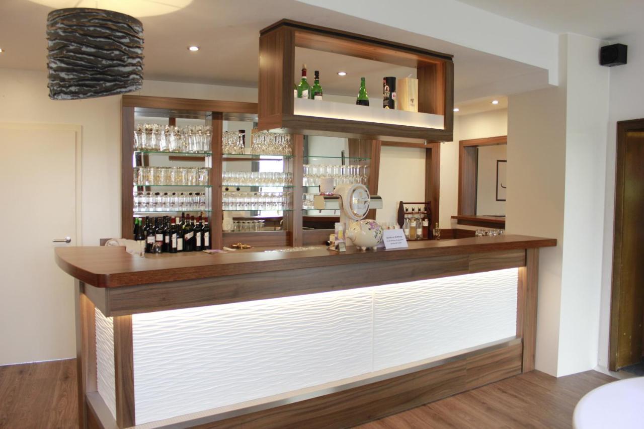 Ummen Hotel&Restaurant Barssel  외부 사진