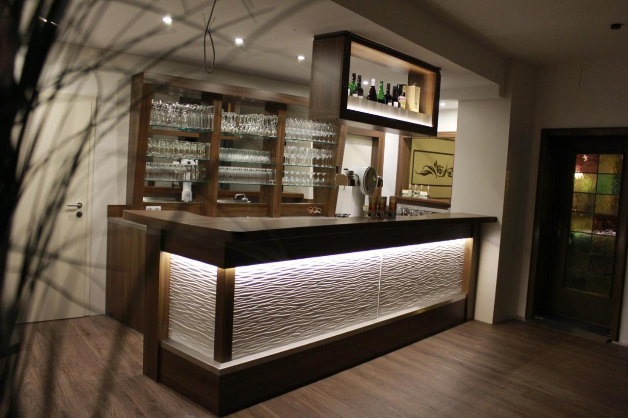 Ummen Hotel&Restaurant Barssel  외부 사진